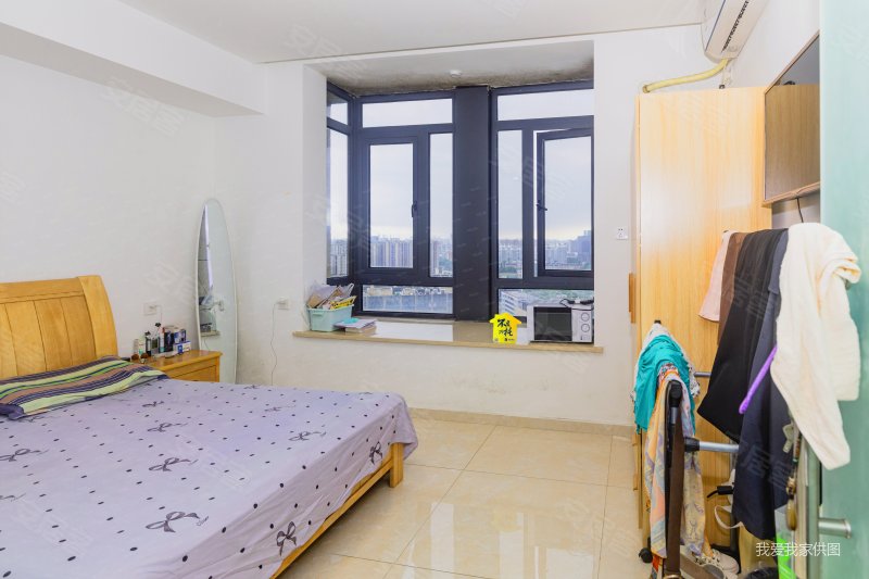 富越香郡盈座 万达商圈 地铁 户型方正 房东诚心卖