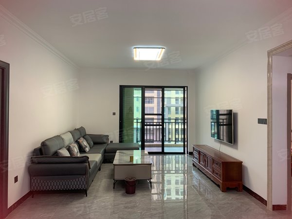 梅州梅江金燕大道芹洋花园出租近东山医院芹洋花园精装3房出租,家私