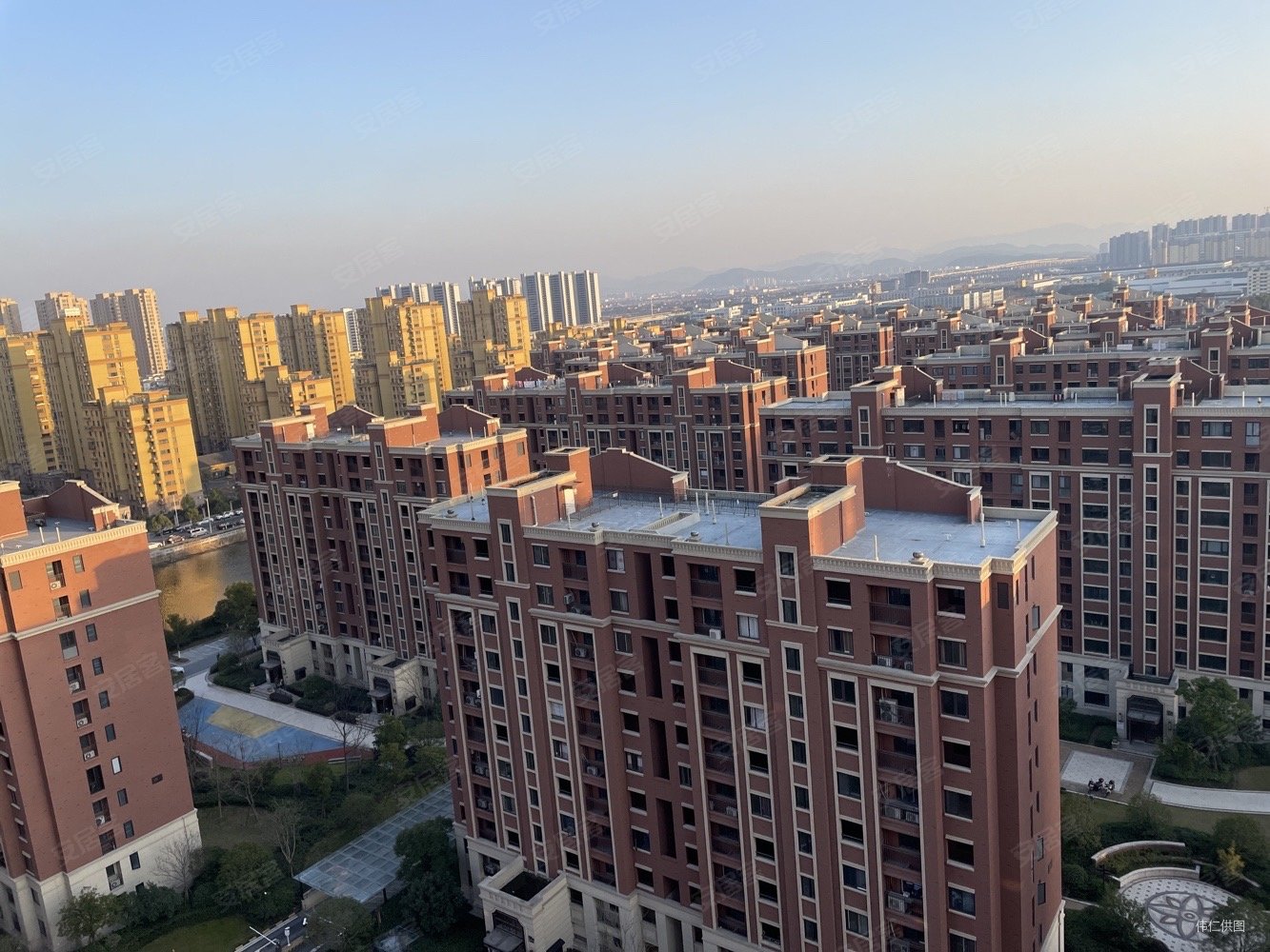 采光好 周边商圈成熟,金地艺境二手房,139万,3室2厅,1卫,88平米-绍兴