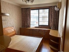 绍兴越城市区环内新建北路大悦城旁 唐皇苑南区4楼 3室2厅1卫 家电家具齐全出租房源真实图片