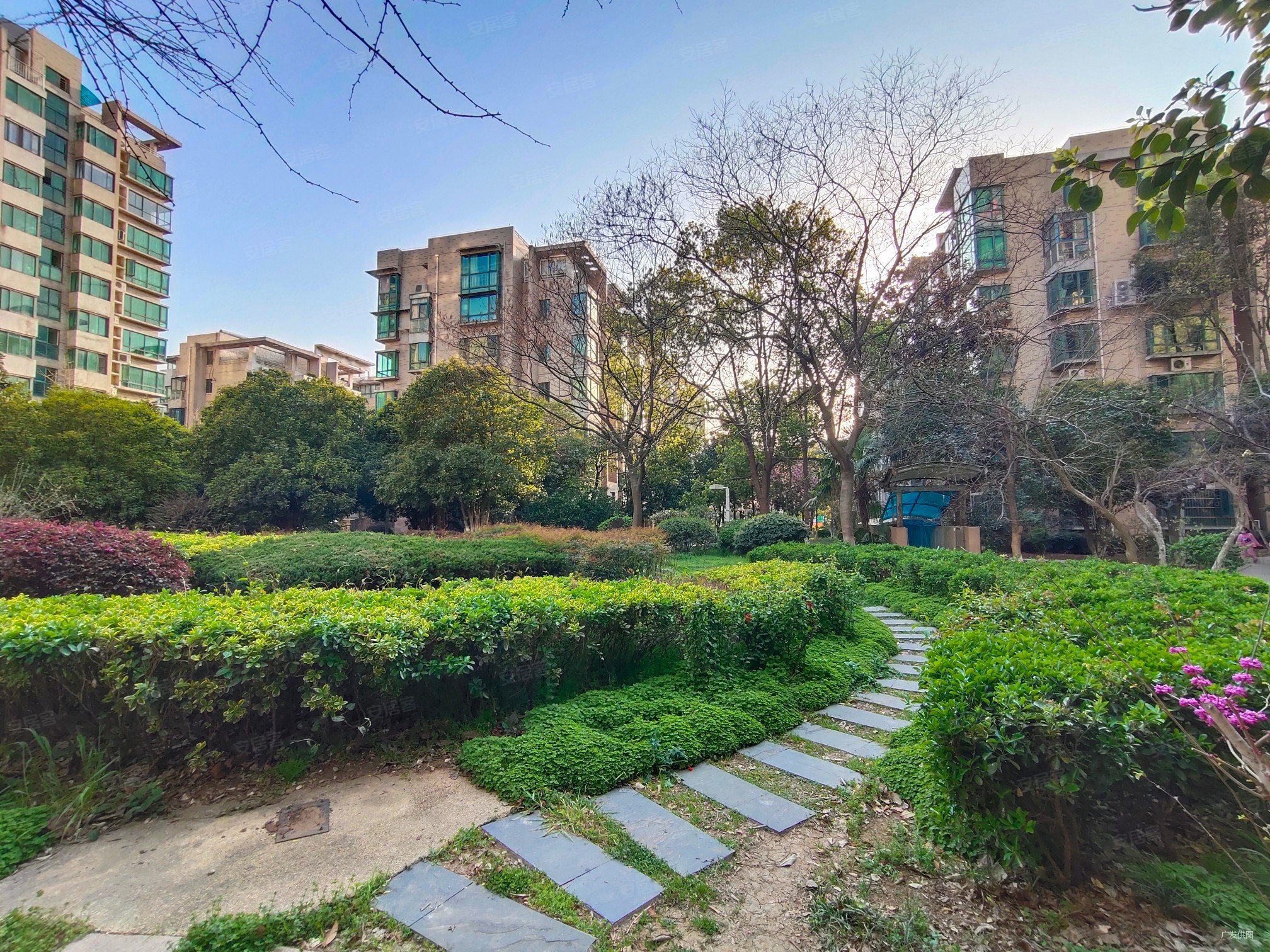 南京房产网>南京二手房>雨花台二手房>安德门二手房>阅城国际花园悠然