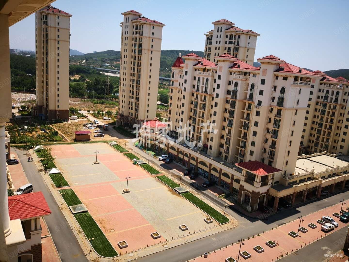 旅顺轻轨站新加坡花园三室南北通厅毛坯好房急售