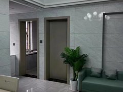 溧阳城中奥体中心实拍图，溧阳滨馆边有2楼出租，现代装修，平陵广场附近出租房源真实图片