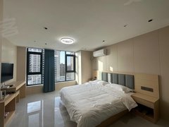 阿拉尔幸福路国际商贸城南国风光（附近悦汇天街）一室独立卫生间包水电物业可短租出租房源真实图片