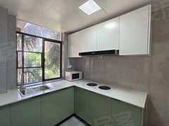 深圳南山南油龙城花园！9号线南油站！没有中介费！限时优惠！可拎包入住！出租房源真实图片