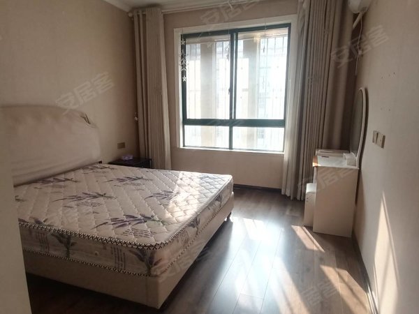 宿州泗县同辉广场玉兰公馆玉兰公馆精装两室空调冰箱洗衣机沙发都有