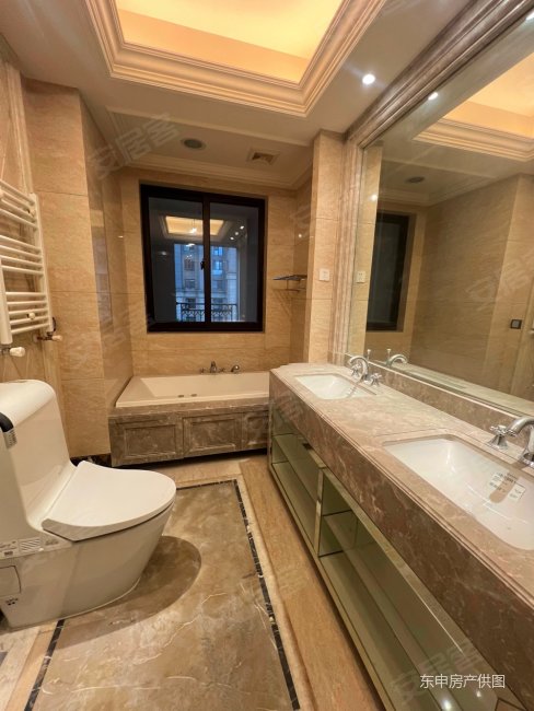 (新出  410w诚心出)有钥匙 有楼层可选择 巨凝金水岸