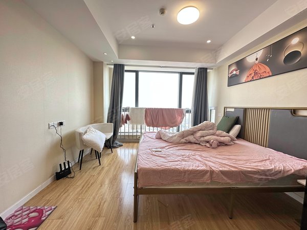 无锡惠山天一新城万荟城万荟城,1号4号刘潭地铁旁,喜欢随时可以联系我