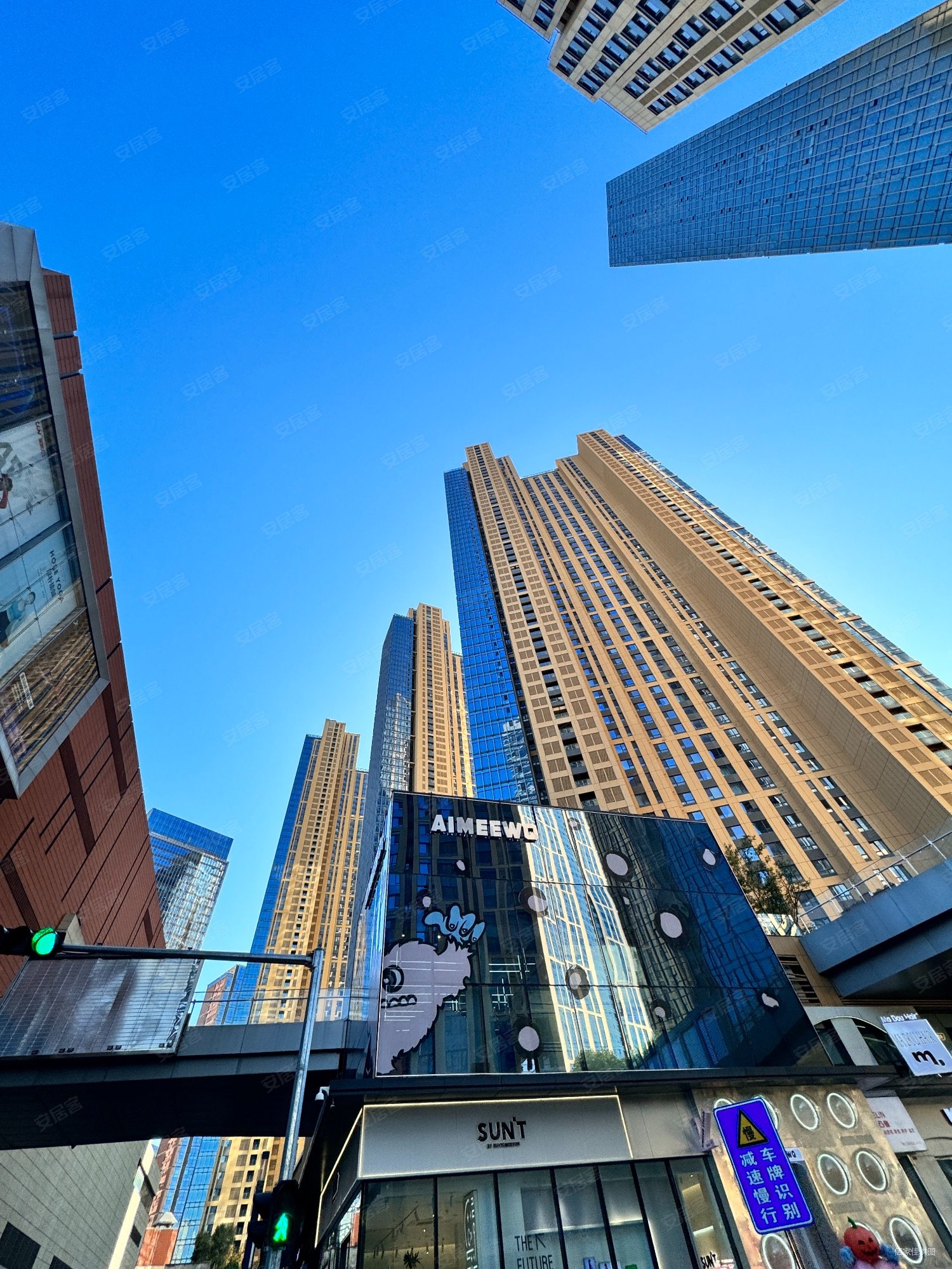 华润中心悦府(二期)3室2厅2卫177.03㎡南北879万