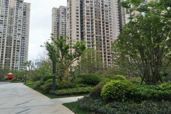 绿都紫荆华庭和园