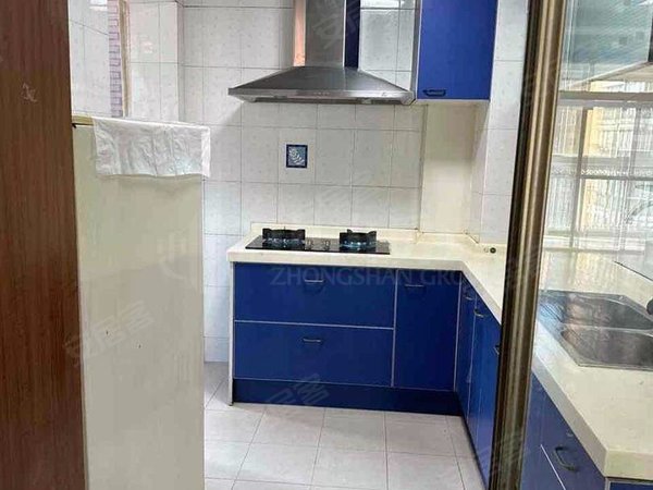 大润发新桥花园电梯大三房,近苏宁天御金太湖904医院,梁溪租房-无锡58