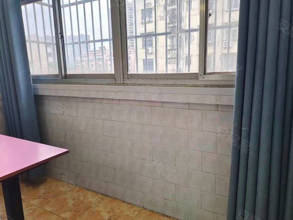 徐州鼓楼九龙湖港北小区九龙湖地铁口 港北小区两室一厅 家具家电齐全 温馨干净有钥匙出租房源真实图片