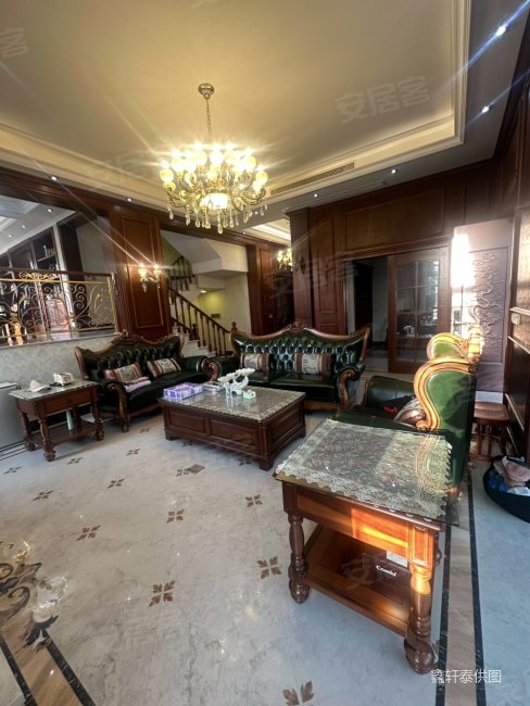 海华景苑 独栋别墅 大院子 豪华装修 5房3厅4卫