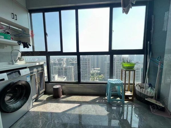 金华金东多湖绿城金都美地金都美地 带车位 豪装 万达广场旁 溪霞苑 丹景苑人民医院近出租房源真实图片