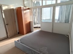 鸿祥公寓3楼30平1室开间独立卫生间精装一个月700包暖包物