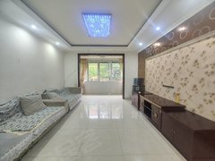 眉山东坡苏辙小学苏辙旁 一品台 中庭 4楼 套三双卫 拎包入住 新区大市场旁出租房源真实图片