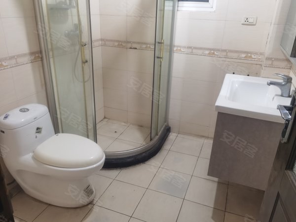 人和两江医院旁精装单间电梯房实图实价可短租可月付