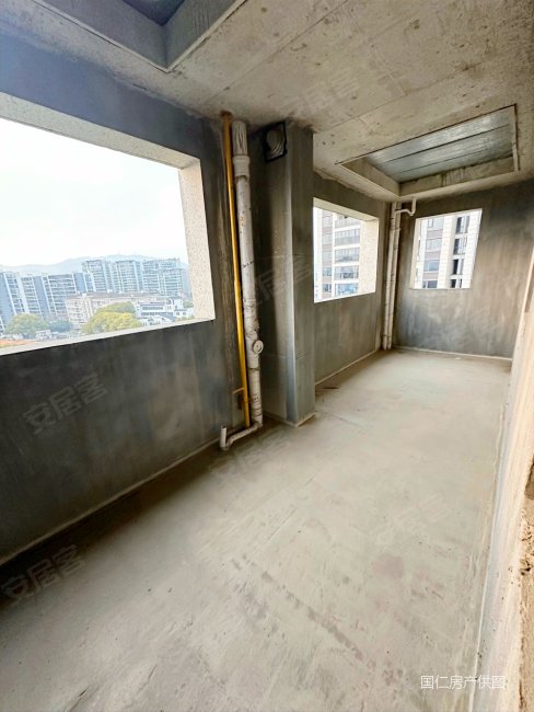 苕溪公馆边套视野景观好苕溪景观房的进来看