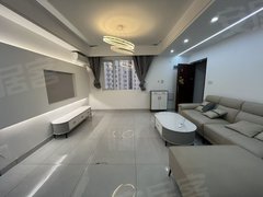 武汉汉阳四新汉阳区保和墨水湾整租两室一厅精装修，押一付一可月付，家电齐全出租房源真实图片