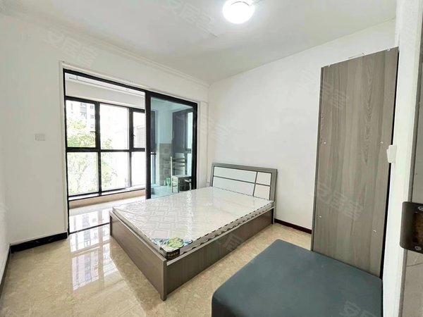 成都温江南熏大道康德馨苑c区无中介非 可月付 带阳台 电梯房 杨柳河