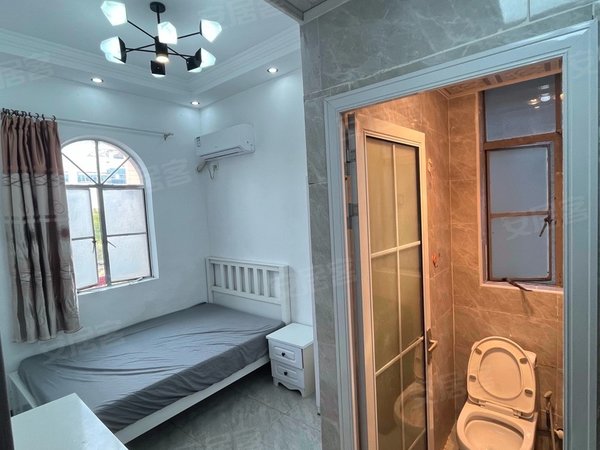 上海浦东惠南陆楼村自建房陆楼村自建房 近盐仓中学 五角世贸 交通