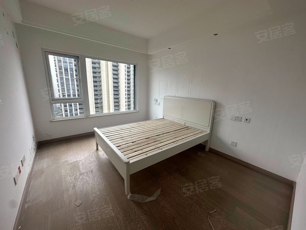 海宁长安镇农发区华景川万科潮起东方下沙奥特莱斯对面潮起东方万科精装三房两厅两卫出租出租出租房源真实图片