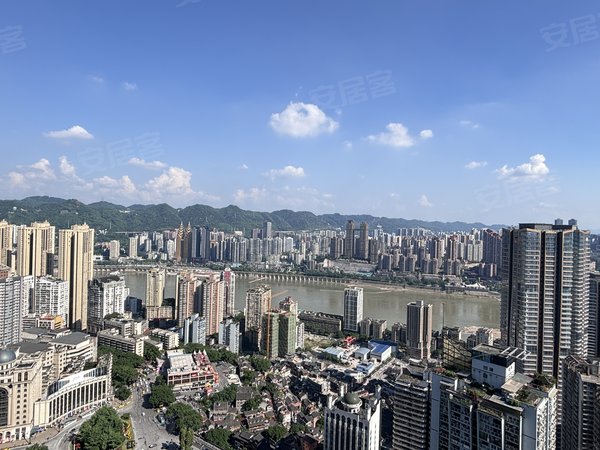 【多图】日月光解放碑1号,解放碑租房,融卓好房,解放碑cbd地铁站口