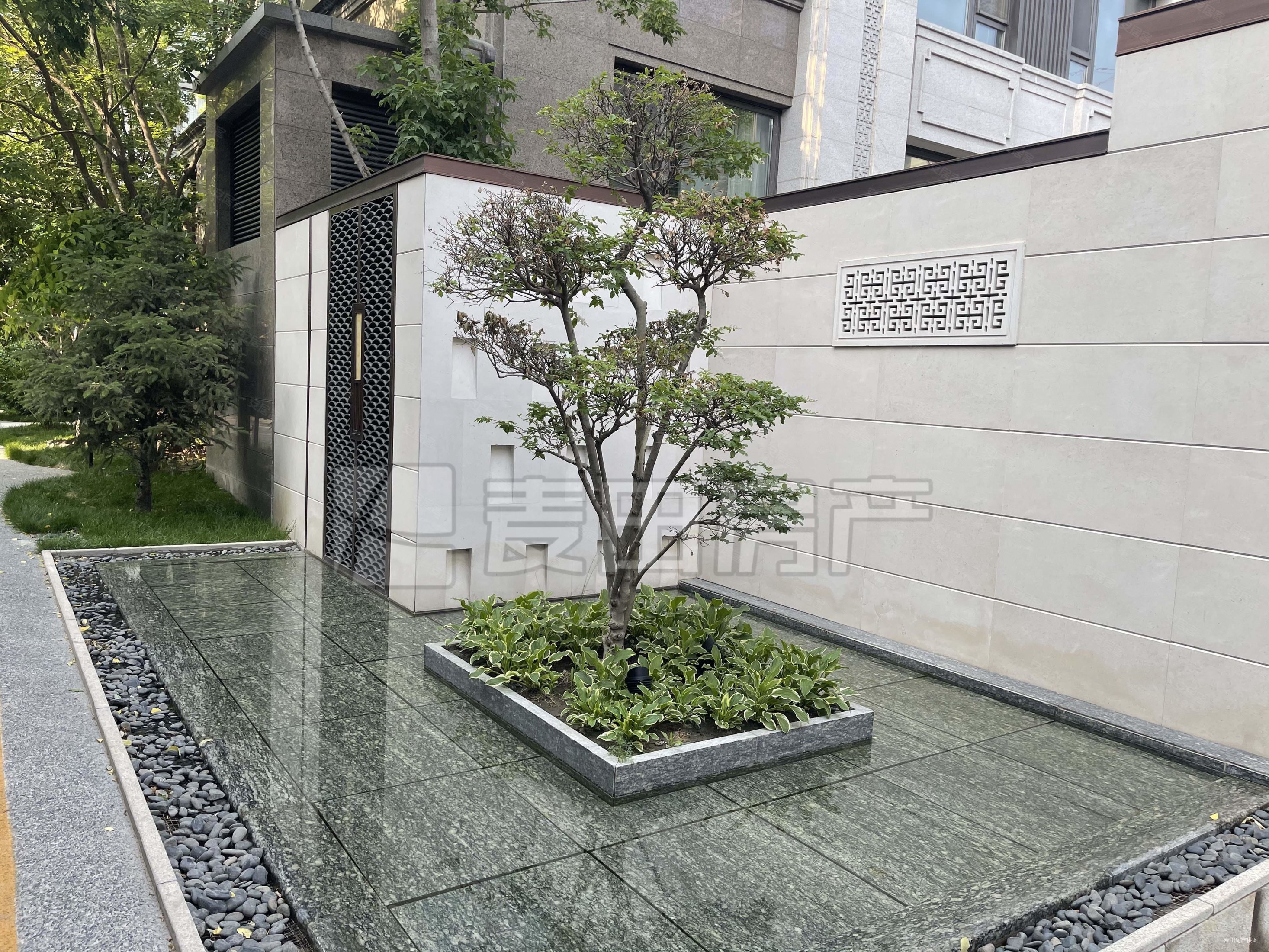 景粼原著(东区别墅)4室2厅3卫350㎡南北2650万