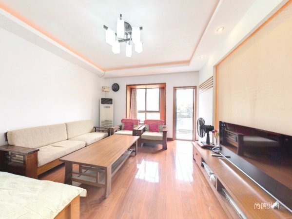 园林式小区云锦美地 电梯房 3室2厅 采光好 诚心出售