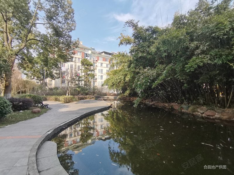 急售世纪新都景观房3房南1房北东边户价格靓