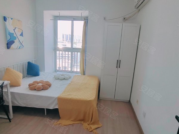 【多图】华宇锦城名都a区,交大路租房,电梯套三合租!