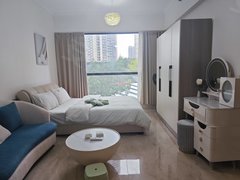 （精装单间带阳台）新福港DNA  户型方正家具好看 随时看房