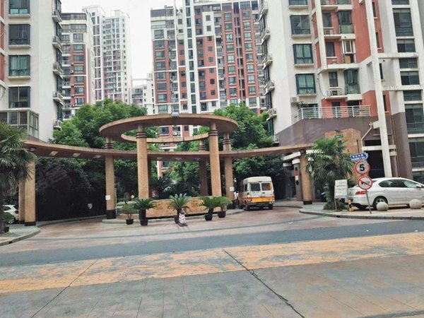 【多图】绿地世纪城二期(世纪同乐),武宁租房,隆德地铁旁 3室2厅1卫