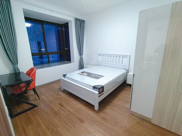 上海嘉定安亭安亭名邸安亭地铁口  西上海名邸 豪装两房两厅一卫  头