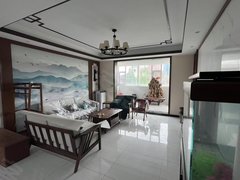 临沂兰山义堂镇洋房，顶楼复式，房子空间很大，前后露台六十多平，免费停车出租房源真实图片