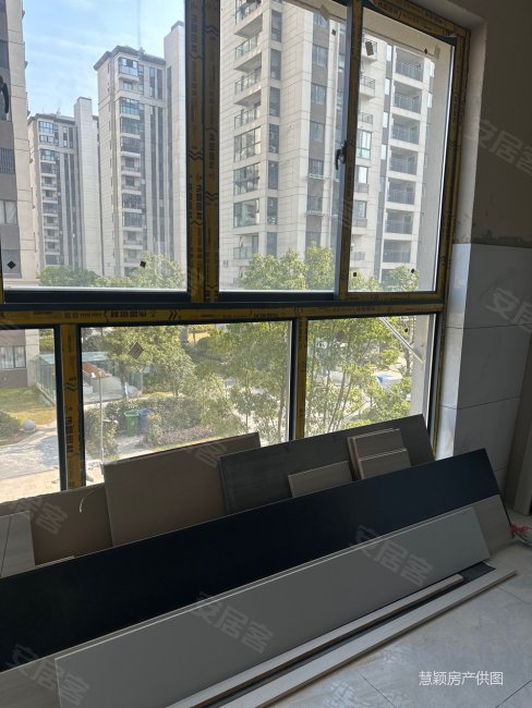 亏本急卖新五小旁边新华御园人车分流小区环境好生活方便