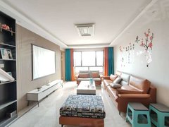 赤峰新城区五金机电城五三中天铂悦园 精装修四居室 家具家电齐全 出租 顶带阁出租房源真实图片