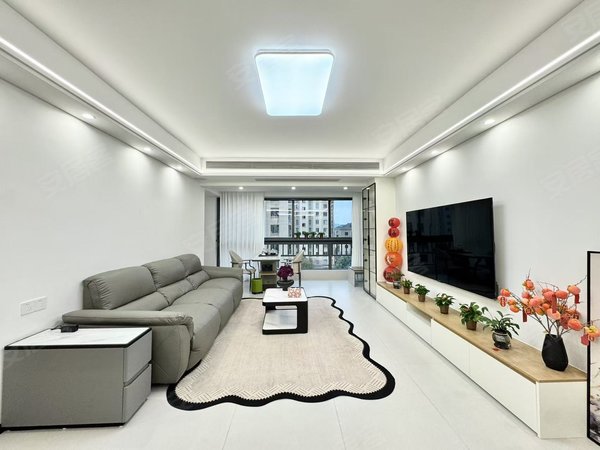 金华东阳横店南江名郡南江名郡！南江悦隔壁！装修炒鸡好！中央空调！带车位！豪华装修出租房源真实图片