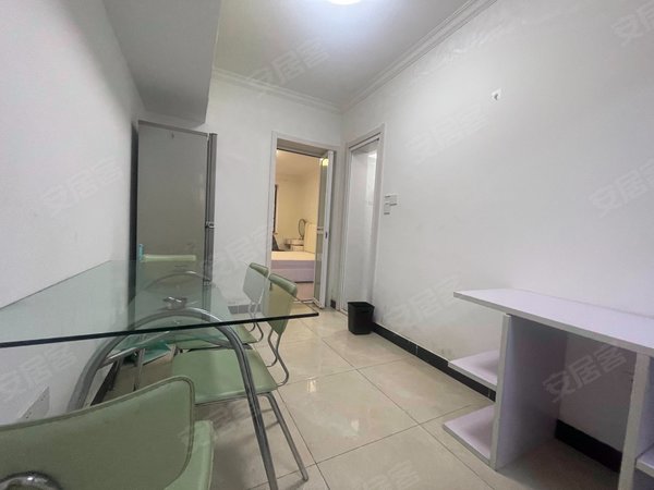 杭州西湖黄龙沿山河村西湖边武林门黄龙洞地铁口保俶路皇后东魅步行可