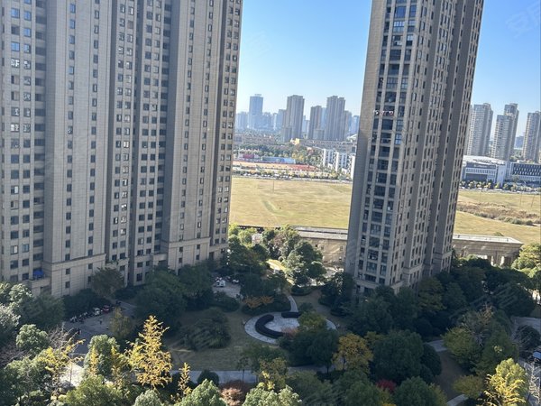 绍兴上虞大通大通水尚名都小区环境优美 精装修 拎包入住 看房方便