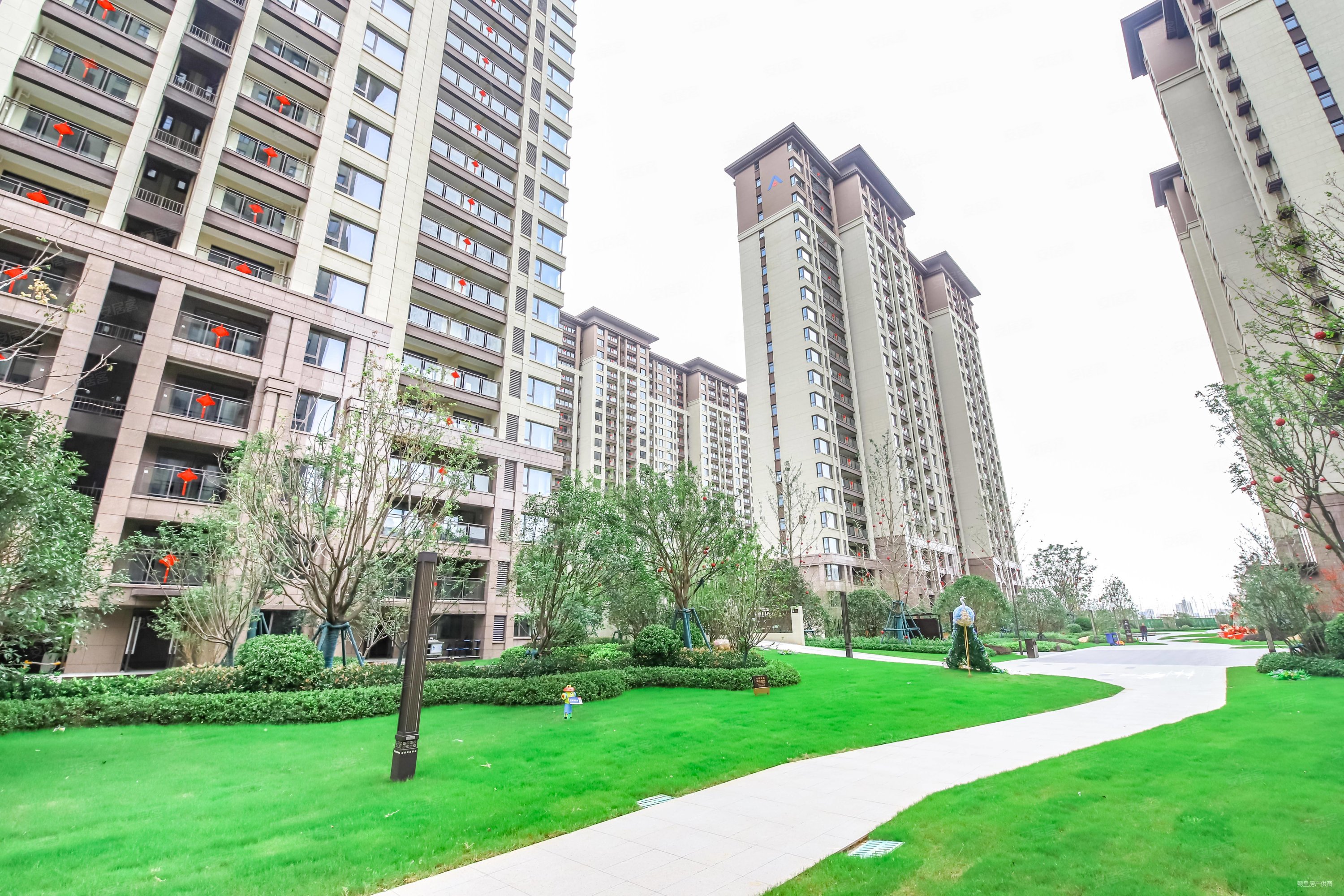 本月必买建业尊府通透两房价格可谈有车位房东异地置换