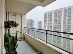 杭州萧山钱江世纪城新出!飞虹路地铁口和美家四房两卫 大四房适合一家人 同事合租出租房源真实图片