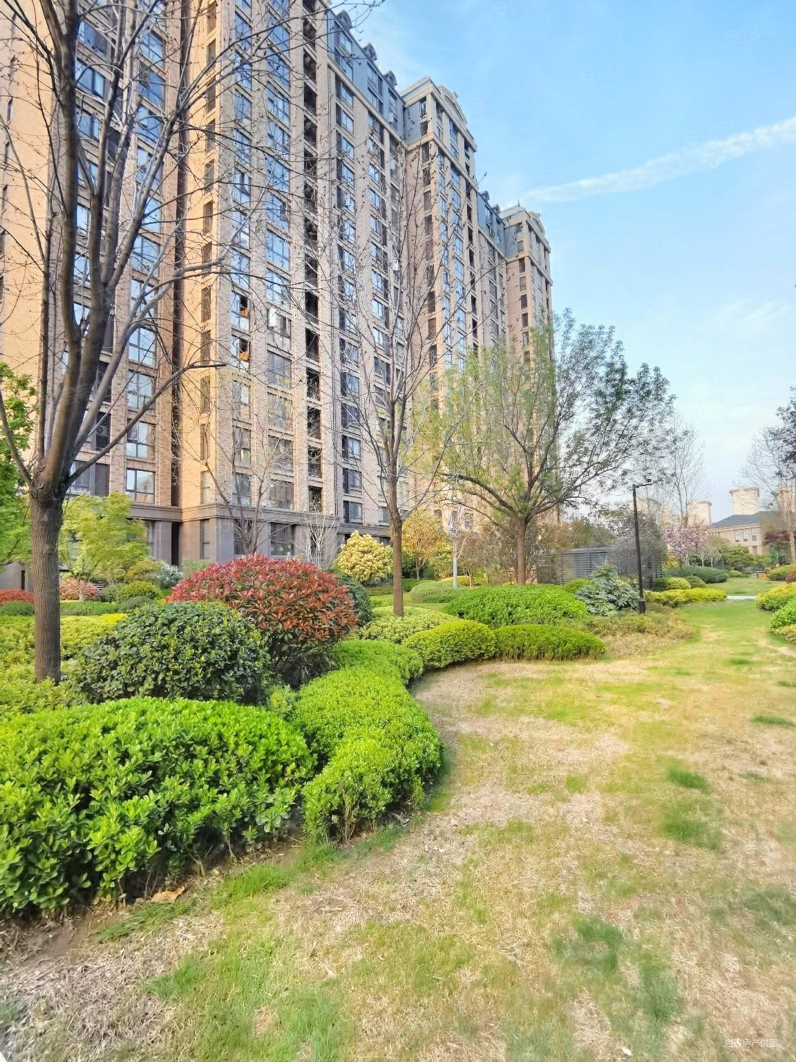 普罗旺世龙之梦东苑