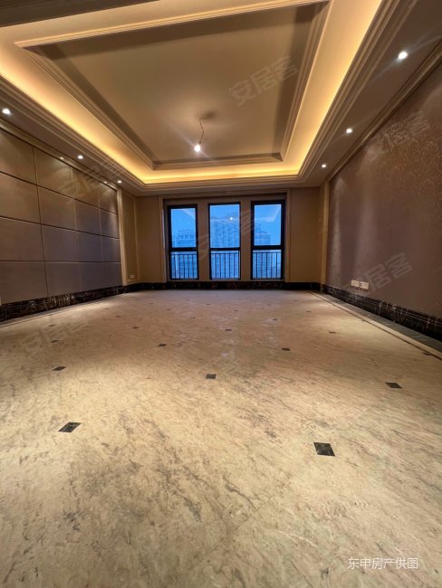 (新出  410w诚心出)有钥匙 有楼层可选择 巨凝金水岸