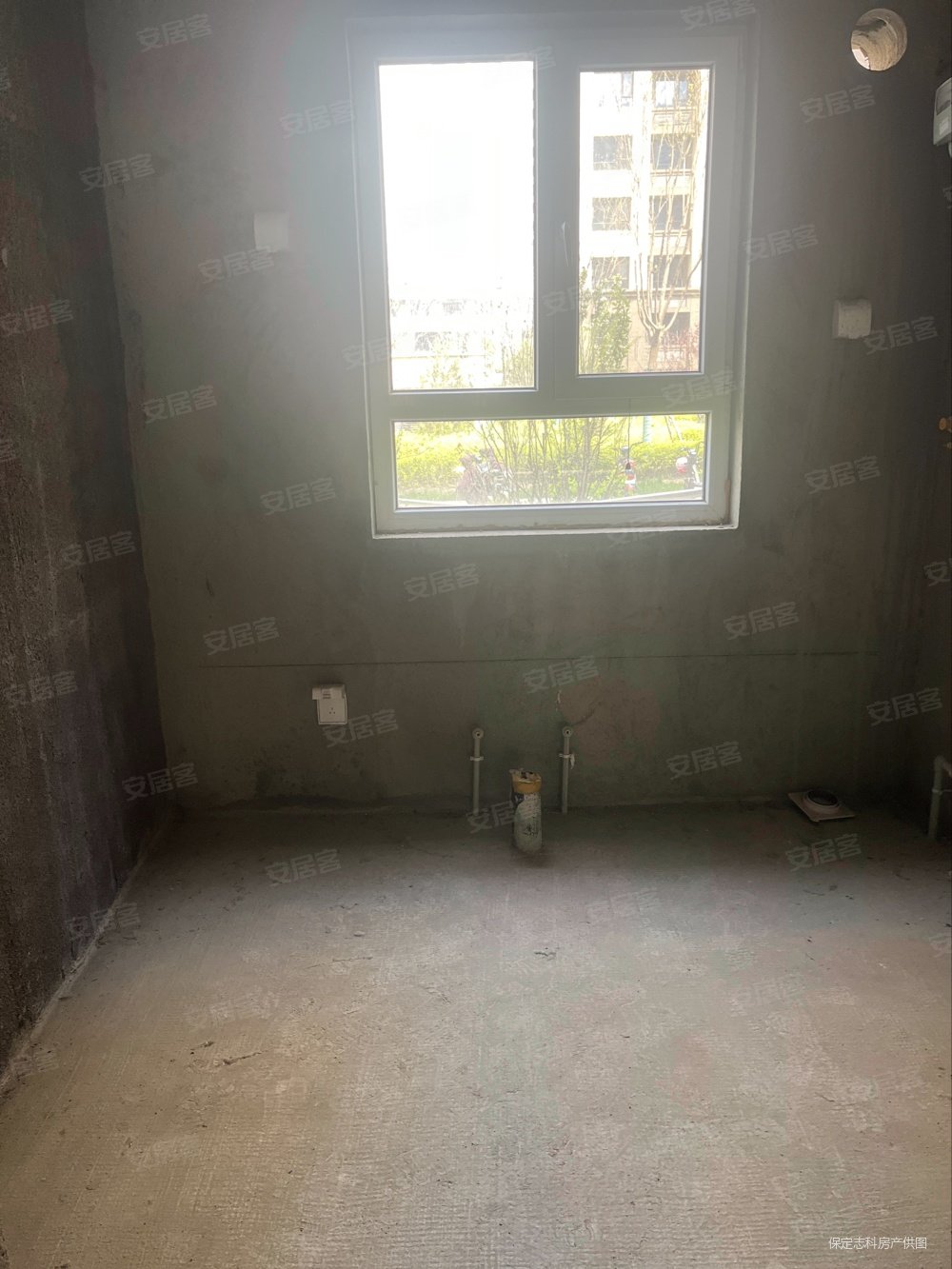 花郡玫瑰园3室2厅2卫141㎡南北138万