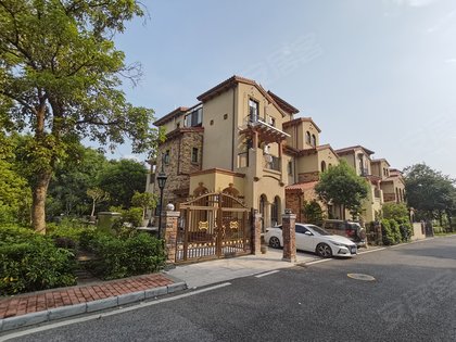 珠光流溪御景别墅