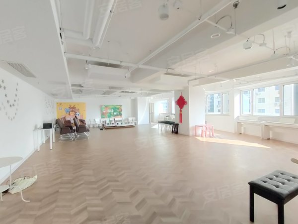 青岛市南五四广场福泰广场五四广场旁 福泰广场 多间隔断不限租户