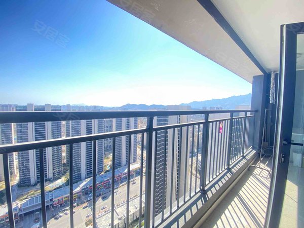 万科新都会一期(黄岛) 3室2厅2卫 电梯房 精装修,黄岛租房-青岛58安居