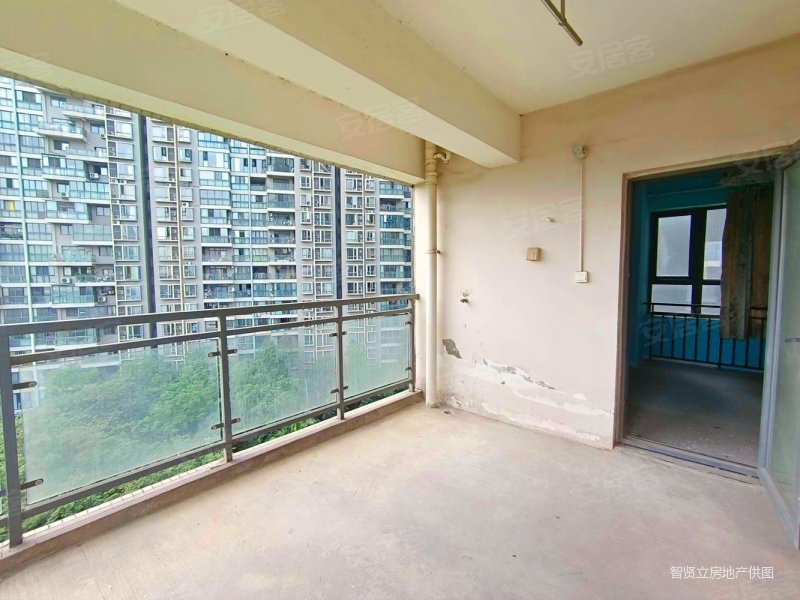 高新区 锐力领峰 华府大道地铁口套二可以改套三随时看房有钥匙