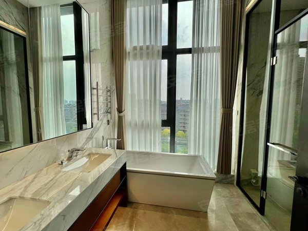 杭州滨江区政府星耀中心星耀中心 悦casa 4室2厅3卫 豪华装修 323平